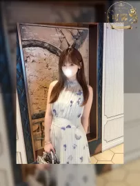 💕編號：1075 💕身材：161.D.46.24歲 💕職業：氣質人妻