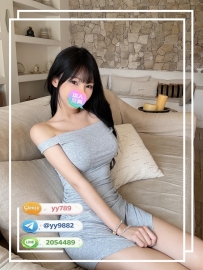 💕編號：2592 💕身材：167/49/E/25歲 💕職業：#精品櫃姐