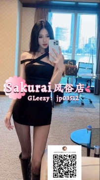 名前：烈火おばあちゃん、身長170cm、桃色のお尻と長い脚、上海出身、気質が良く、セ