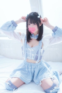 年齢｜19歳 身長｜150cm 体重｜42kg カップ｜Bカップ（自然でキュートなサイズ💖） 見