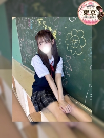 💕編號：1185 💕身材：158.C.43.20歲 💕職業：大學一年級生
