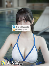 嬌小卻兇猛，158的身高搭配E罩杯的豐滿，衝擊力十足。白皙滑嫩的肌膚，臉蛋甜美可人