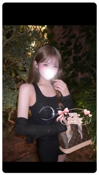 💕編號：9836 💕條件：162.E.45.23歲 床上尺度敢玩 聲音嬌嗲入耳
