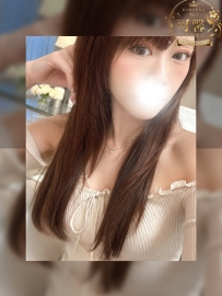 大阪私房菜💕編號：1018 💕身材：159.D.46.25歲服裝店員