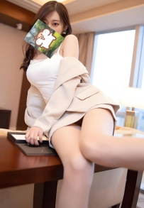 這位哥哥直接被妹妹玩到腿軟， 主動、敢玩、騷得剛剛好， 整個過程完全停不下來。 想