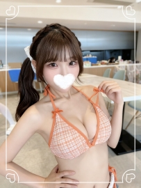 番號：JP–F601  年齡：22歲｜160cm｜52kg｜Fcup  出身：日本  出勤：#東京出勤    雪